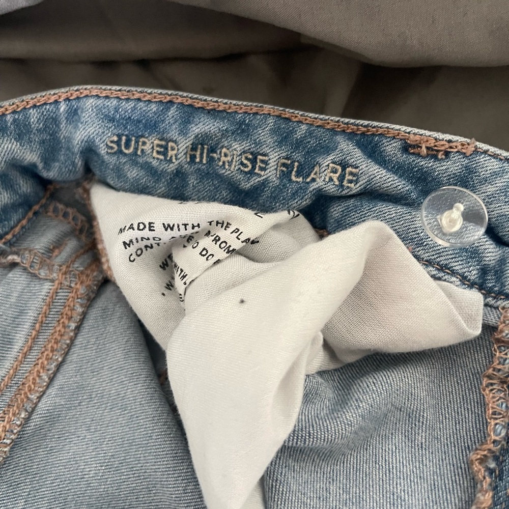American Eagle Outfitters Blue Flare Wide Leg Jeans - Picture 4 of 5